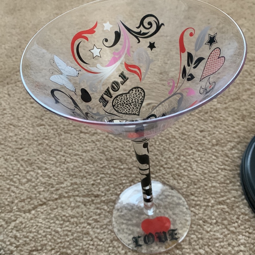 Glam valentine painted martini glass in metal tin